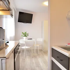 White Apartament